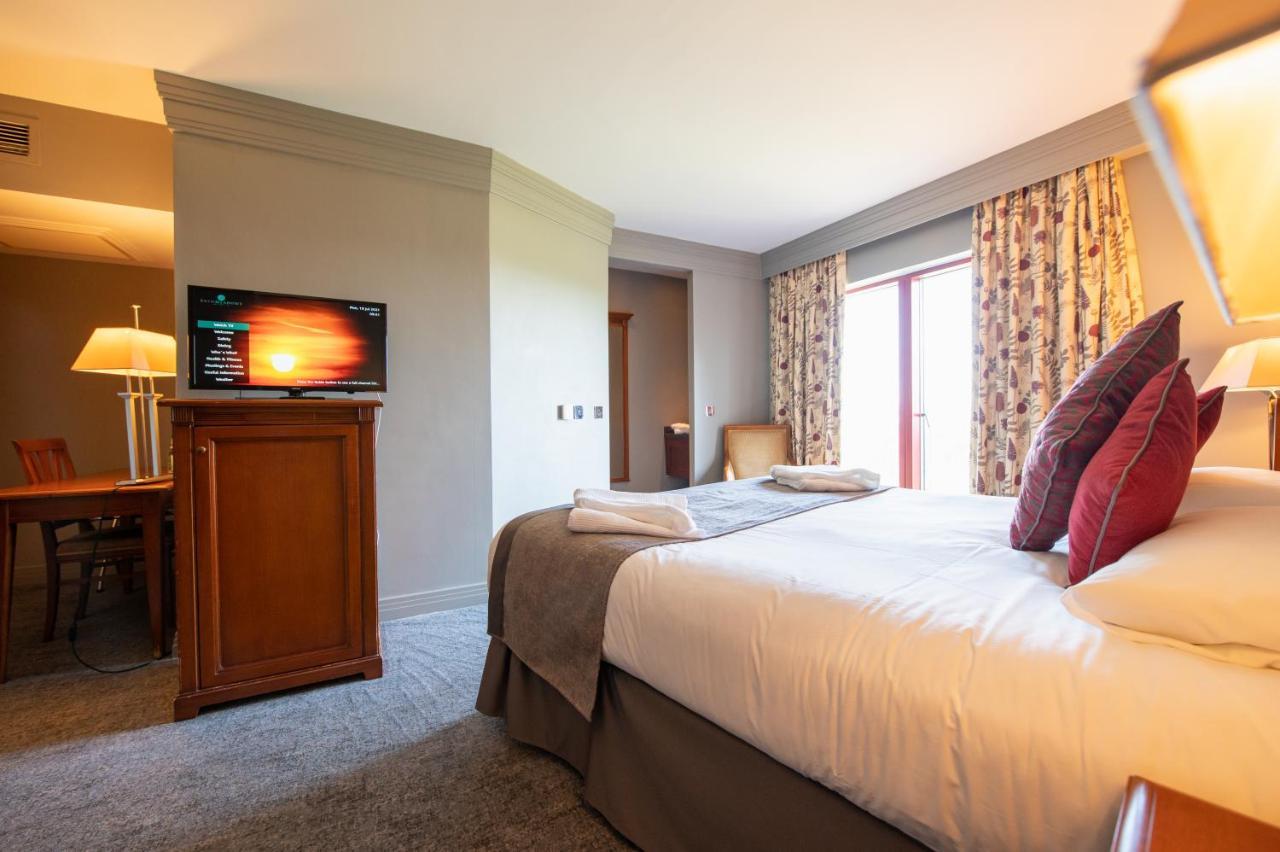 Bryn Meadows Golf, Hotel & Spa Blackwood  Exterior photo